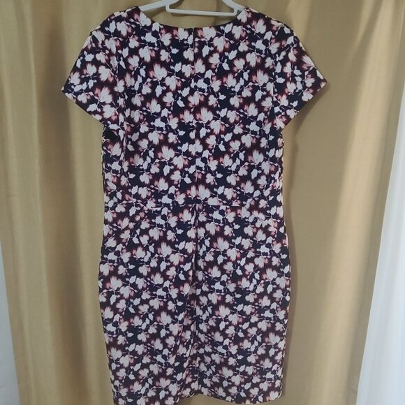 Banana Republic Dress Size 14 Floral Shift V-Neck Cap Sleeve - Picture 2 of 3